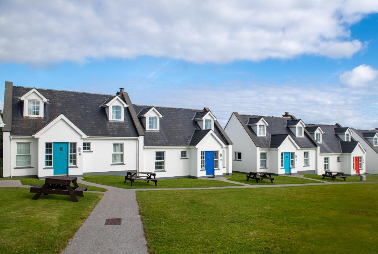 Dingle Harbour Cottages 3 Bed Sleeps 7 By Trident Holiday Homes Exterior photo