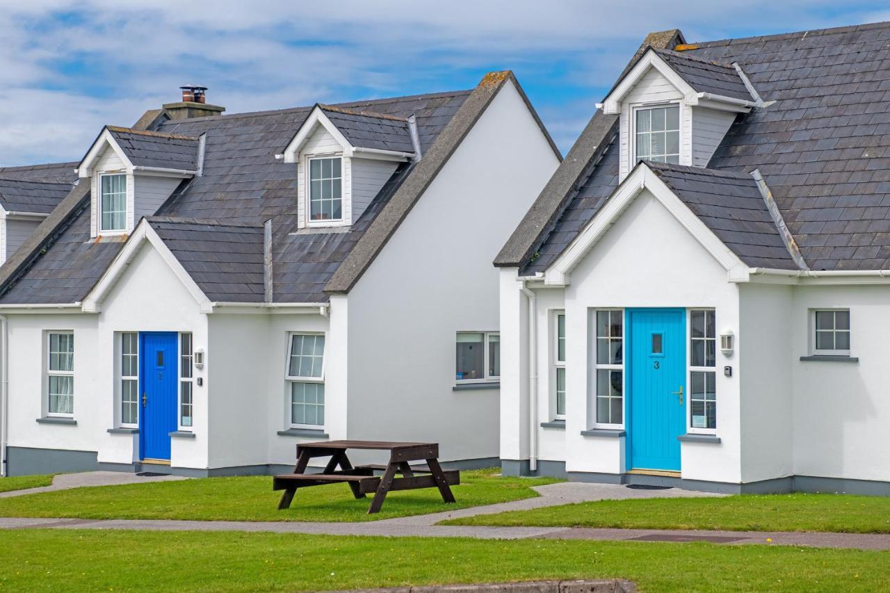 Dingle Harbour Cottages 3 Bed Sleeps 7 By Trident Holiday Homes Exterior photo